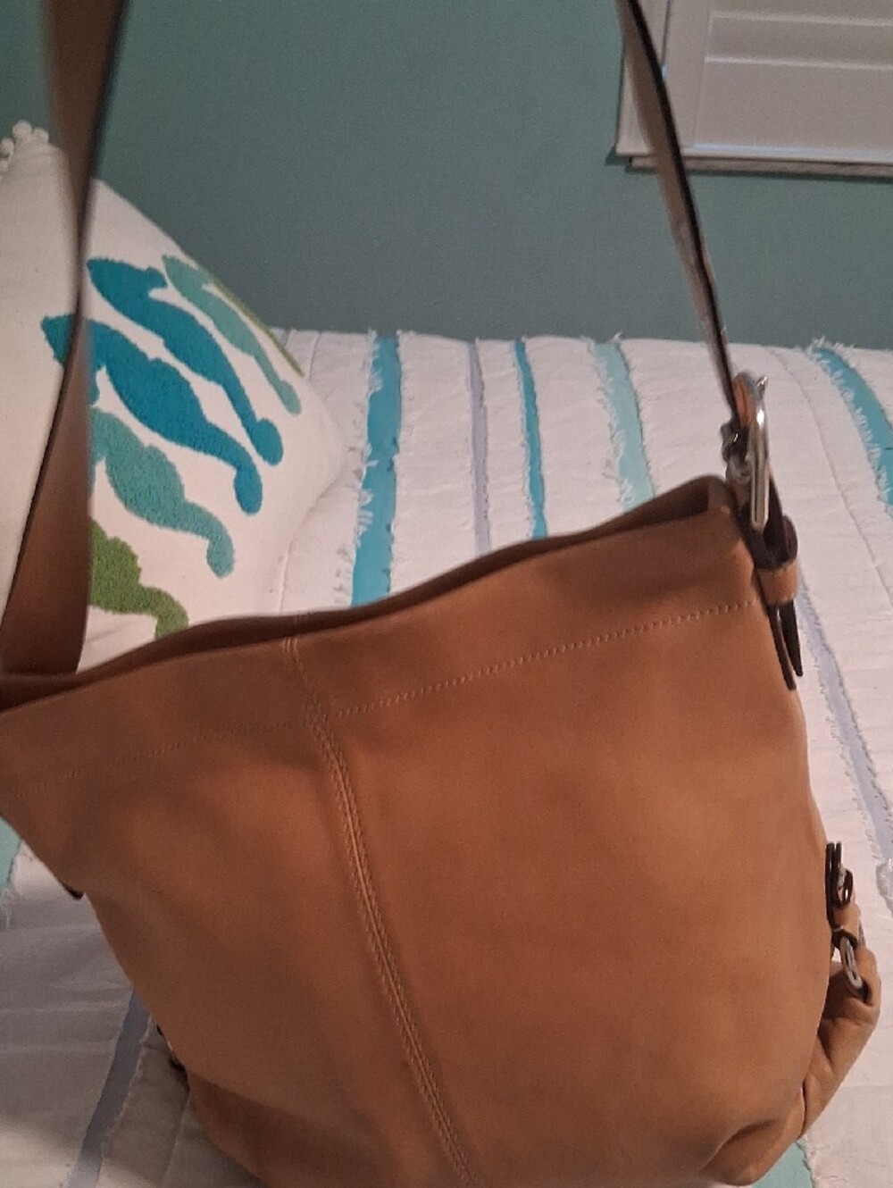 Coach Tan Leather Crossbody Shoulder Bag Authentic.  See All Pics . As Is - Picture 5 of 16